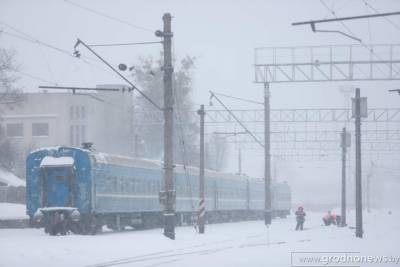 Туман, снег и гололедица ожидаются в Беларуси 24 февраля