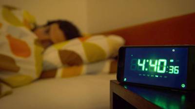 Эксперт предупредил о возможных нарушениях сна из-за перепадов давления