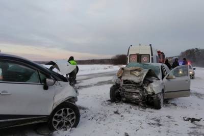 В ДТП на трассе Екатеринбург-Тюмень погибли два пенсионера