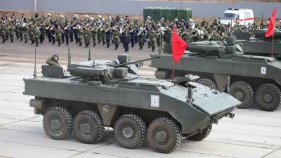 Российские конструкторы разрабатывают первый танк на колесах