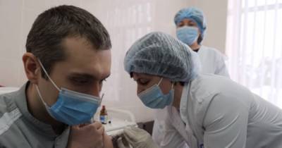 Вакцинация от коронавируса в Украине: за сутки получили прививку 159 человек