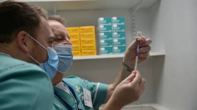 В Киеве началась COVID-вакцинация