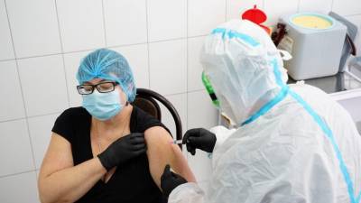 В Киеве началась вакцинация от коронавируса