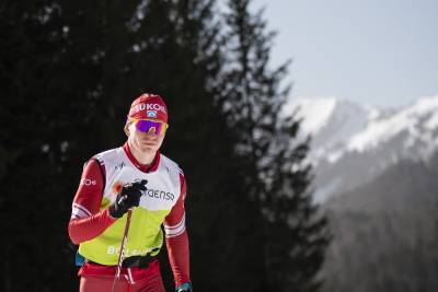 Четыре лыжника сборной России прошли в четвертьфинал спринта на ЧМ в Оберстдорфе