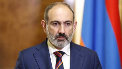 Никол Пашинян освободил от должности начальника Генштаба ВС Армении