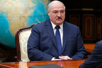 Лукашенко заявил о продолжающихся попытках расшатать Белоруссию