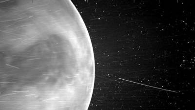 Солнечный зонд Parker снял уникальное явление на Венере