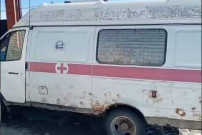 Жители одного из районов Кубани пожаловались на состояние кареты скорой помощи