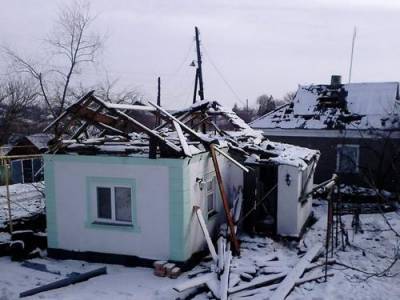 ВСУ обстреливают населенные пункты на юге Донбасса