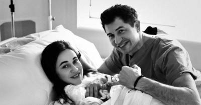 Андрей Джеджула во второй раз стал отцом — первые фото новорожденной