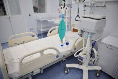 Тюменские медики шесть часов спасали мужчину с аневризмой аорты