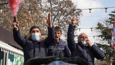 В центре Еревана начался митинг оппозиции