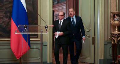 Россия рассчитывает на мирное разрешение ситуации в Армении: Лавров поговорил с Айвазяном