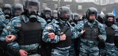 Янукович второй раз предал защищавший его «Беркут»