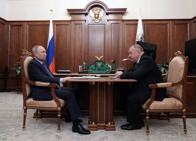 Путин и глава Торгово-промышленной палаты обсудили помощь бизнесу