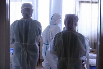 Минздрав: эпидемия коронавируса в России продолжается