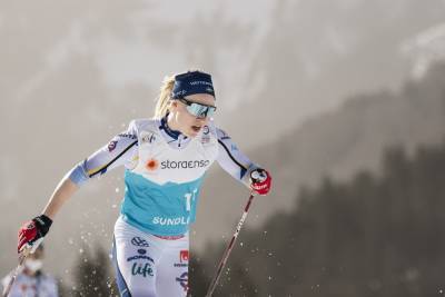 Шведская лыжница Сундлинг завоевала золото в спринте на ЧМ в Оберстдорфе