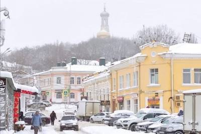 С улиц Ставрополя вывозят тонны снега