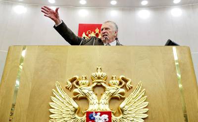 Жириновский встал на защиту обязательного призыва в армию