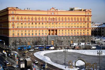 Более 90 тыс. москвичей проголосовали за установку памятника на Лубянке