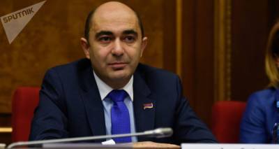 Эдмон Марукян призвал президента Армении не подписывать указ об отставке главы Генштаба ВС