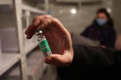 Во Львове начался первый этап вакцинации от коронавируса: фото