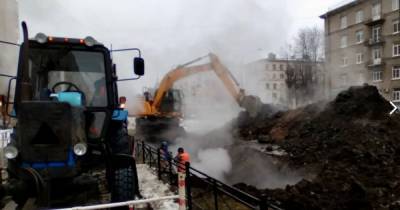 Жители более 80 домов остались без тепла и горячей воды в Петербурге