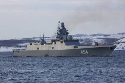 Фрегат «Адмирал Горшков» выполнит стрельбы у берегов Баренцева моря