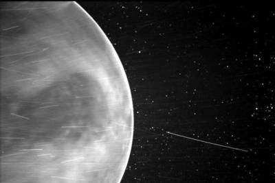 Солнечный зонд Parker впервые запечатлел ночное свечение Венеры