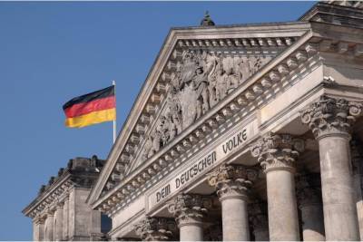 Немца обвинили в передаче планов Бундестага агенту ГРУ