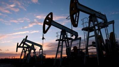 Цены на нефть вернулись на допандемийный уровень