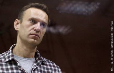 Навального вывезли из СИЗО