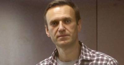 Российского оппозиционера Навального увезли из СИЗО