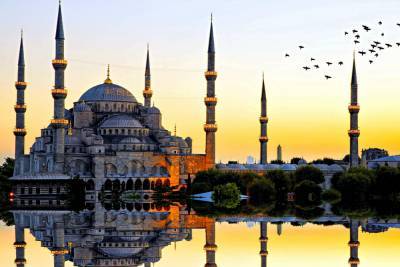 Турция продолжила обязательное ПЦР-тестирование для путешественников: детали