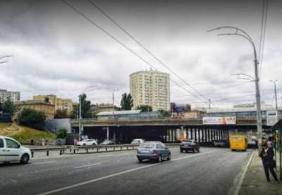 На Индустриальном мосту в Киеве ограничат движение до конца весны