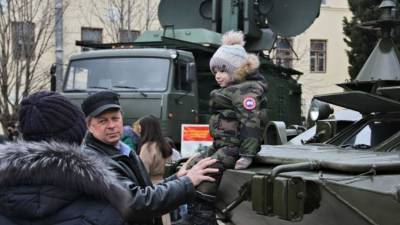 Военный эксперт объяснил необходимость милитаризации Крыма