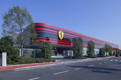 Элканн: Ferrari должна показать стремление к победе