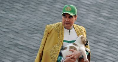 Любимая собака Покровителя: Бердымухамедов учредил Праздник туркменского алабая