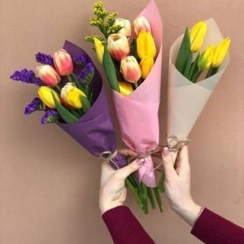 Мужчинам придется расстаться с «заначкой»: цветы на 8 марта будут на треть дороже