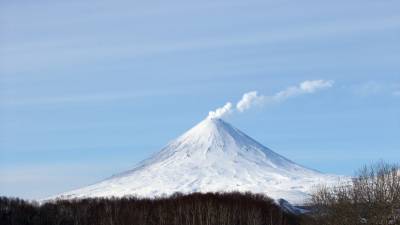 Лавовый поток вулкана Ключевской увеличился до 1,2 км