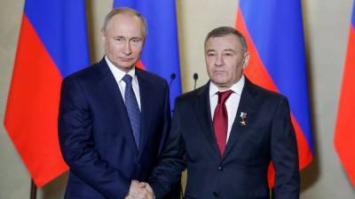 Путин озолотил своего друга за помощь в оккупации Крыма: расследование