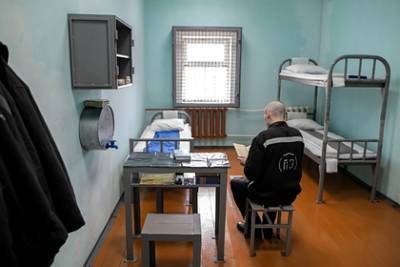 Директор ФСИН отчитался о минимальном числе заключенных в России