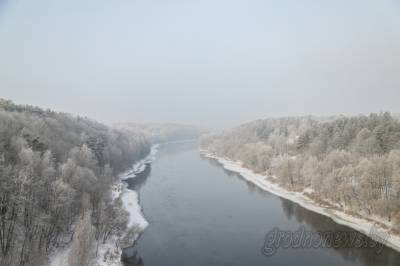 Туман и гололедица ожидаются в Беларуси 25 февраля