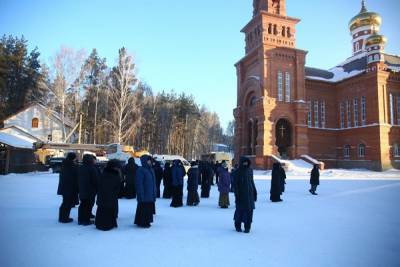 Источник: силовики искали в монастыре Сергия священника, подозреваемого в убийстве трех человек