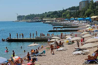 Пляжный сезон в Крыму планируют начать 1 июня