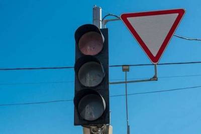 В Краснодаре отключили светофоры на пересечении улиц Минской и Харьковской