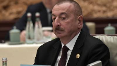 Ильхам Алиев настаивает на соблюдении договоренностей по Карабаху