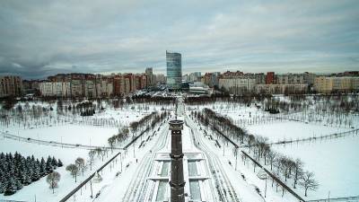 В Петербурге открыты более 100 временных пунктов для хранения снега