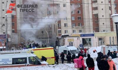 В Нижнем Новгороде под завалами разрушенного взрывом дома находятся люди