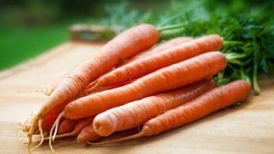 Для зрения и от усталости: почему морковь должна быть на каждом столе